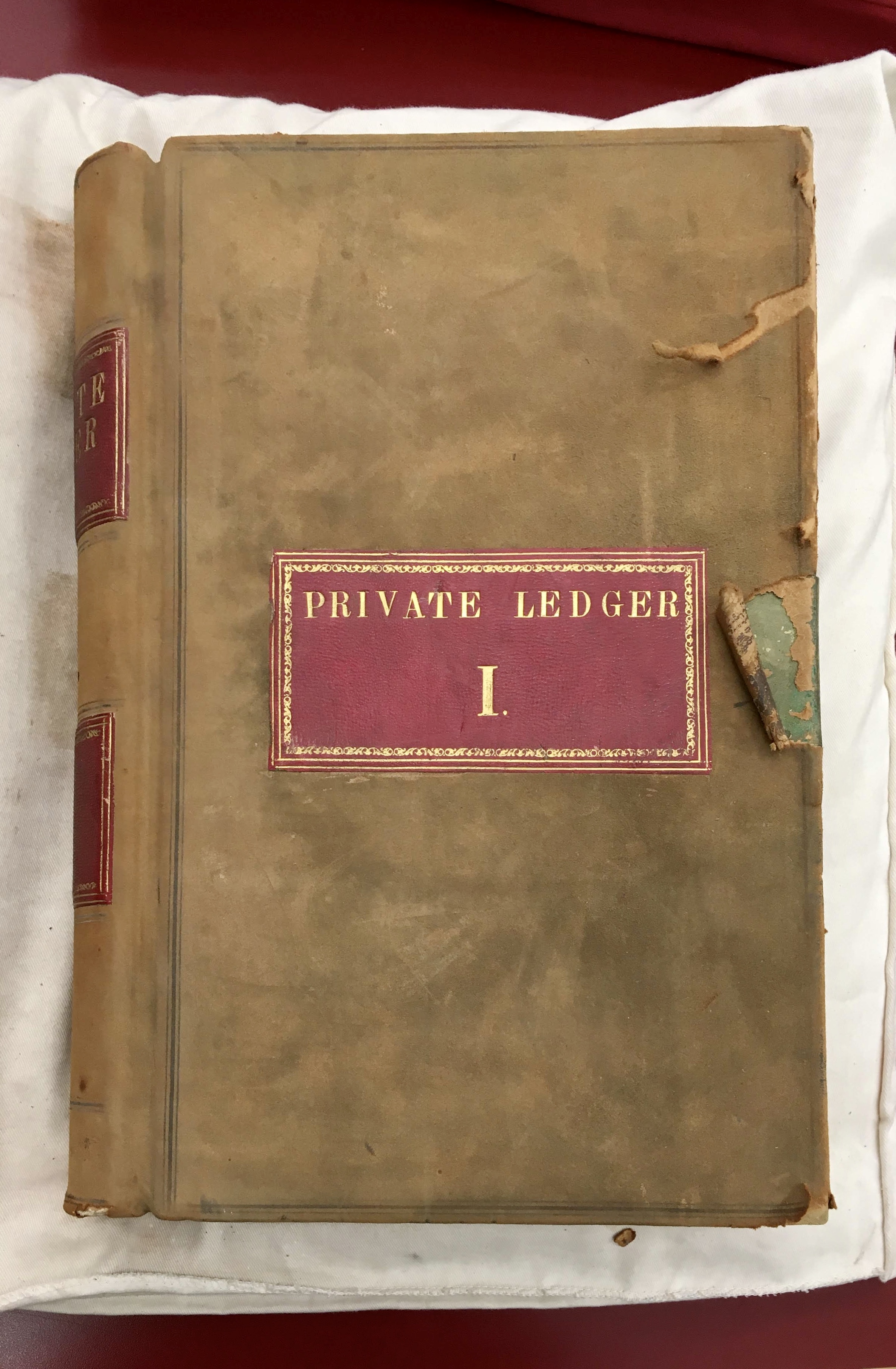 Private ledger
