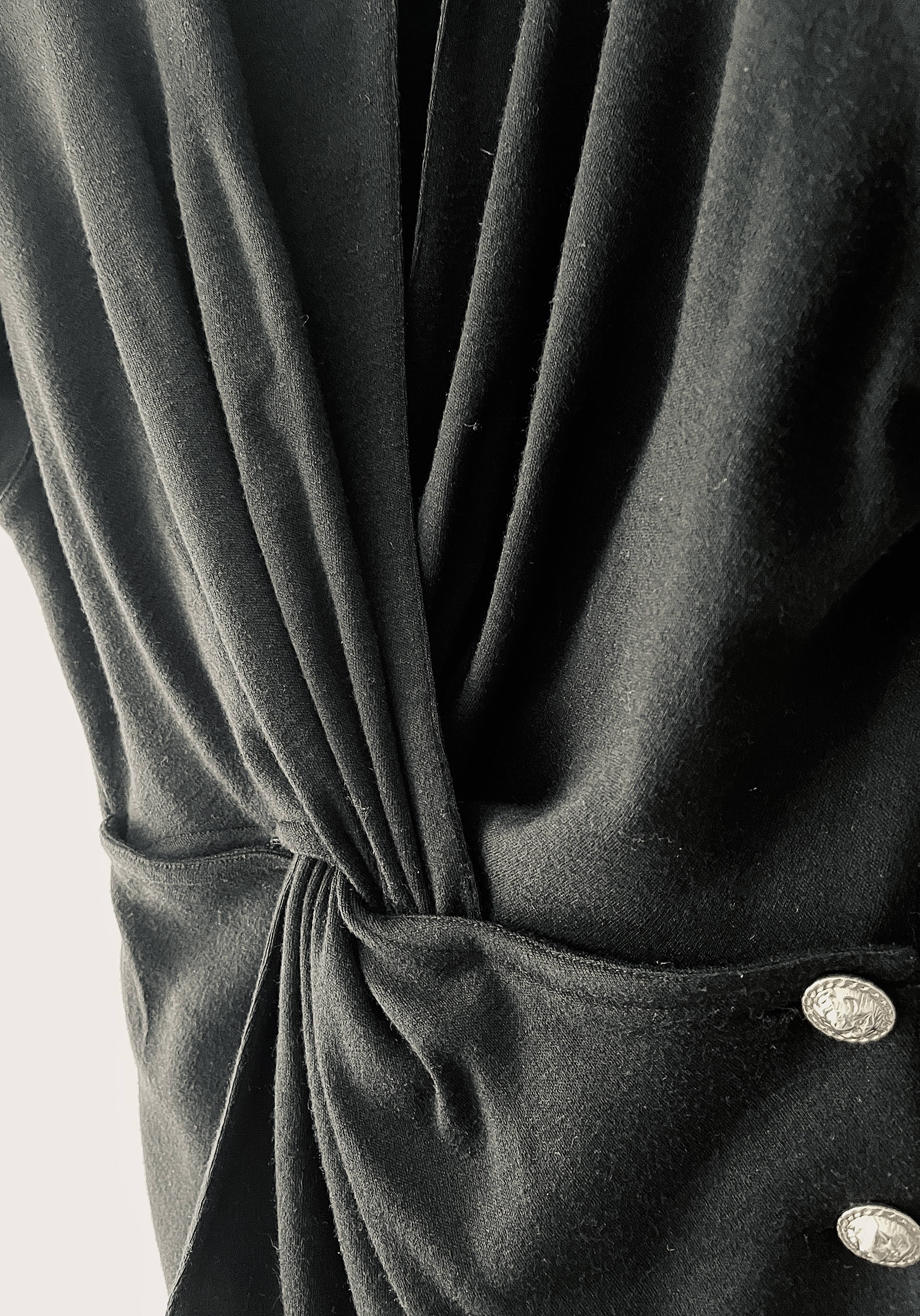 waistband with gathers and brass buttons