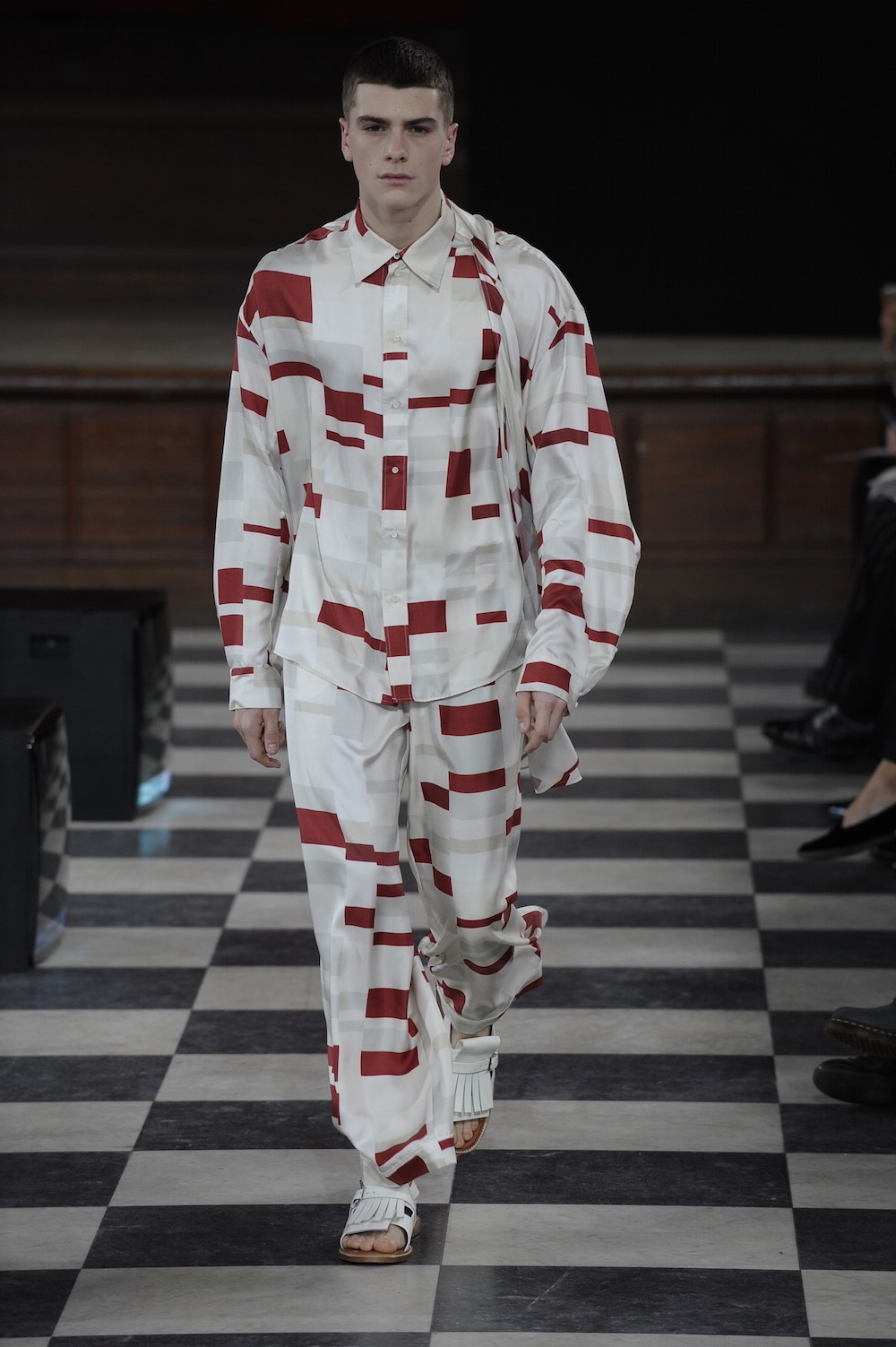 Hanni Yang at LCFMA18 Menswear. Shot by Roger Dean.