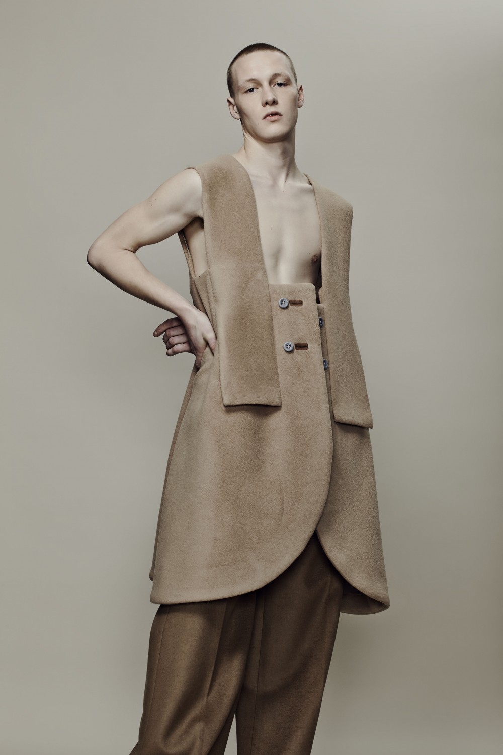 Neil Xuhao and Jessica Jasmine collaborate for LCFBA16 Catwalk live stream. Photographer: James Rees, Creative Direction: Rob Phillips, Hair: Ezana Ové, Beauty: Kirsty Gaston.