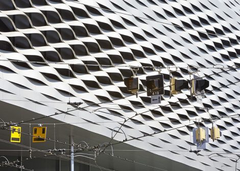 Herzog & De Meuron - Messe Basel © Hufton + Crow