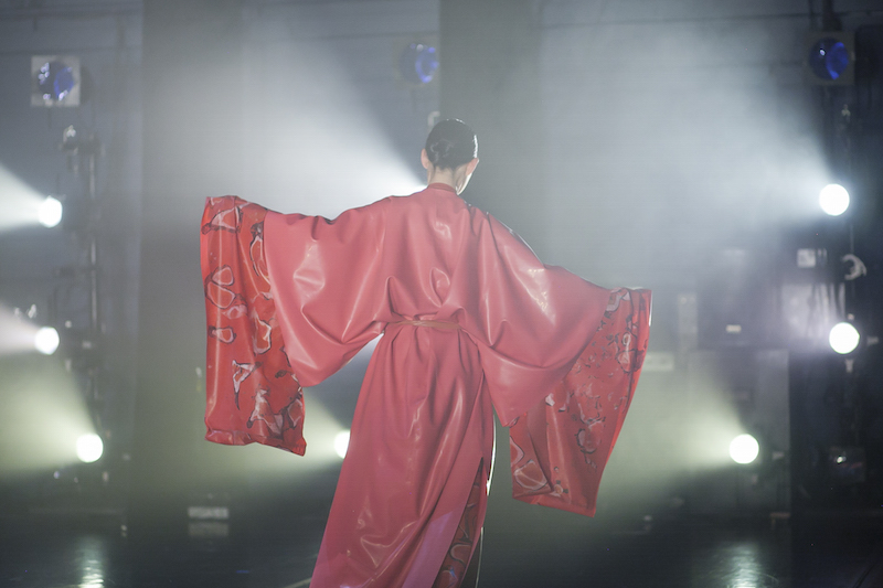 Dariah Osterhage by Emmi Hyyppa.