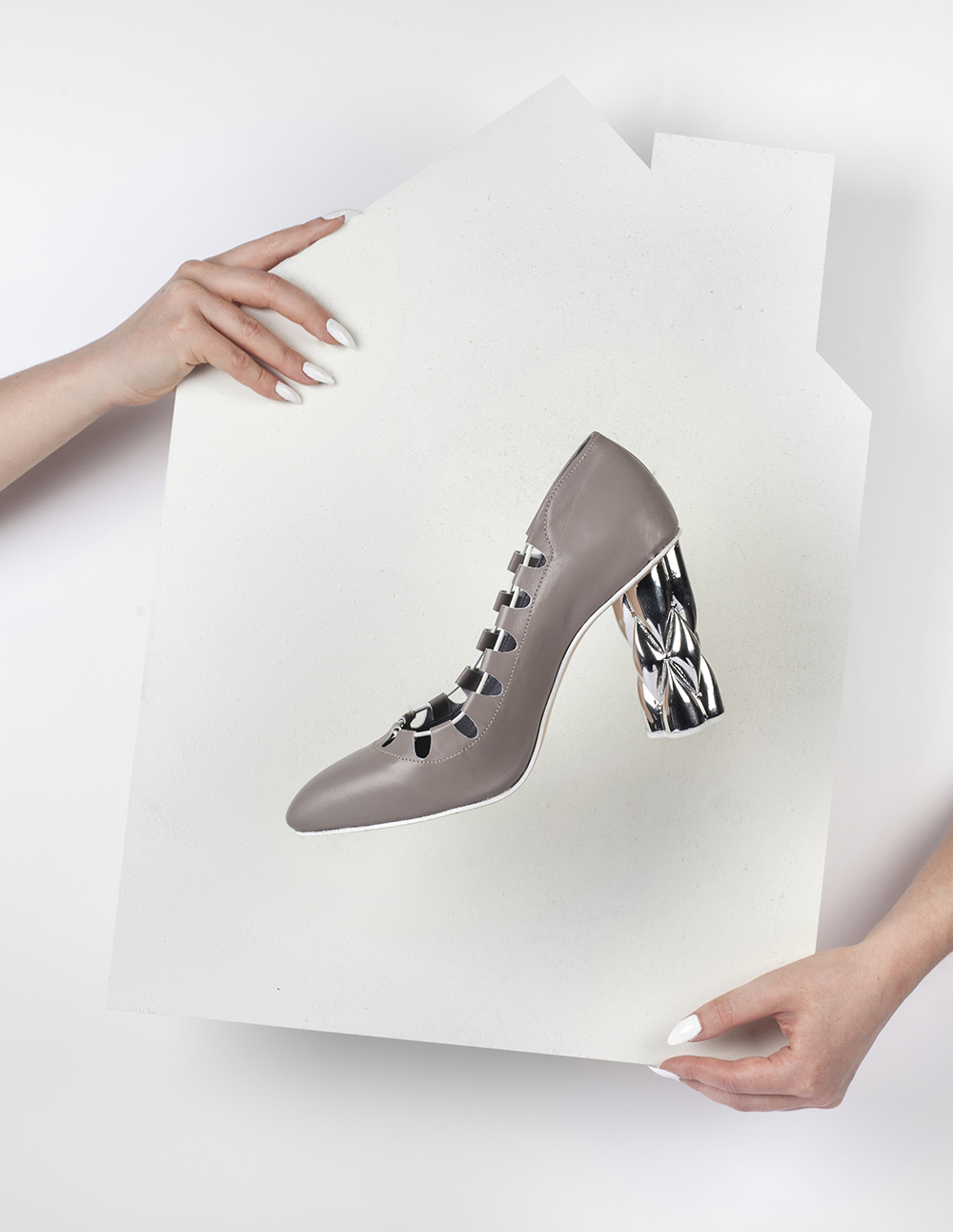 BA (Hons) Cordwainers Footwear: Product Design and Innovation student Kay Whitehouse. Photo credit: Hannah White and Becca Sidhu.