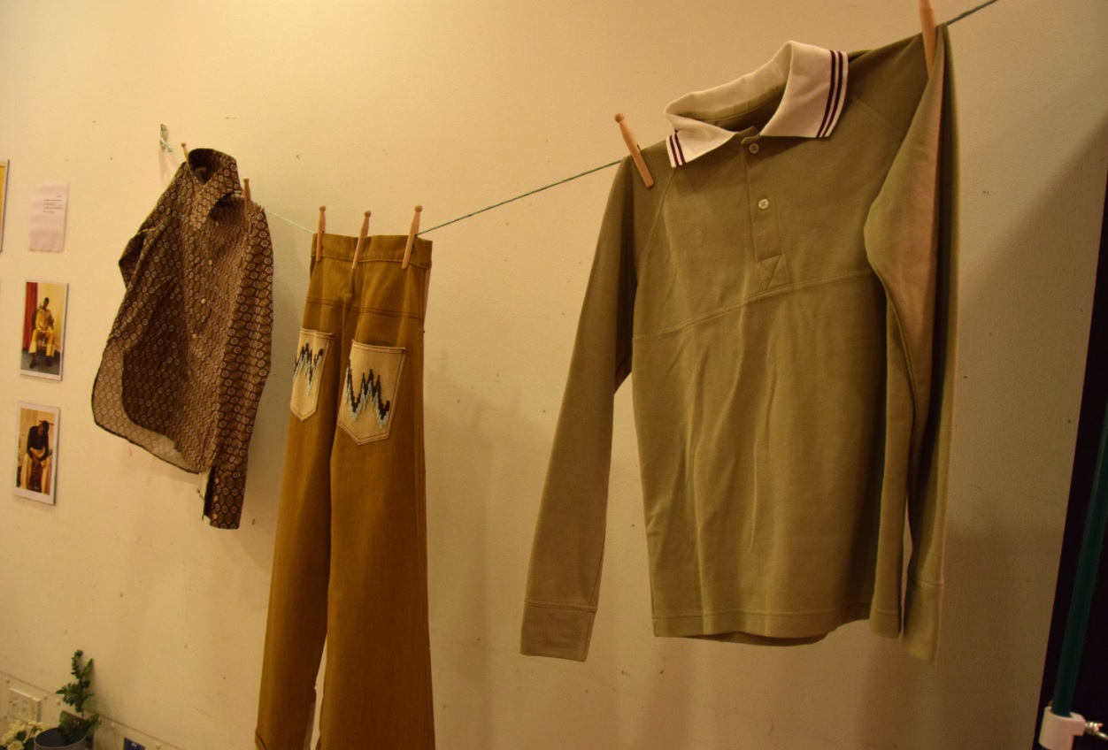 Freya and Frankie's West Indian living room set for Late at Tate: Stand Firm