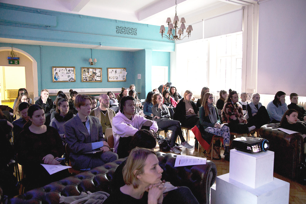 fashion-on-the-move-1