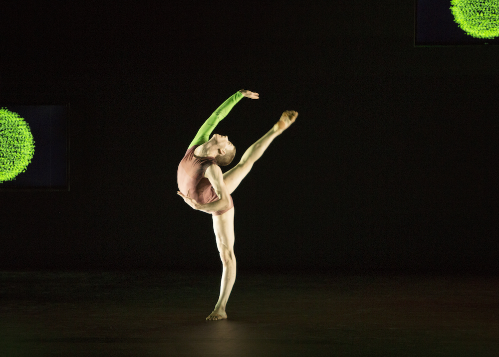 XO collaborated with Studio Wayne McGregor to create the costumes for Atomos. By using their XOX emotional wearable technology, they mapped the dancers biometrics and designed digital skins inspired by each dancers emotional algorithms. Photography by Ravi Deepres, courtesy of Studio Wayne McGregor