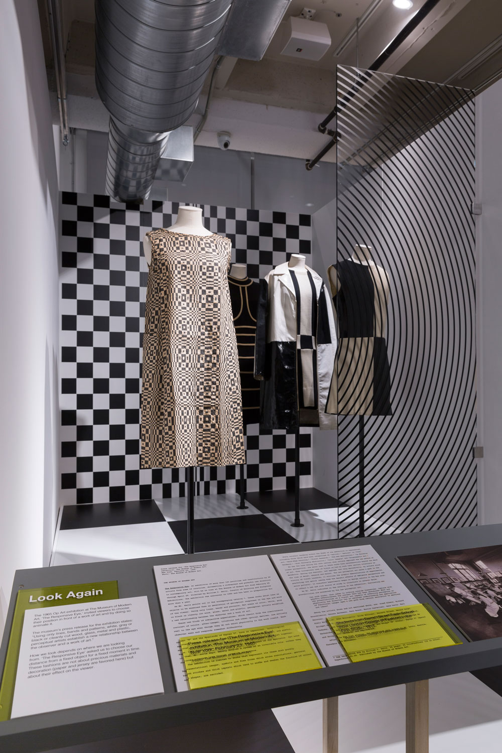 Fashion Project 03: The Past