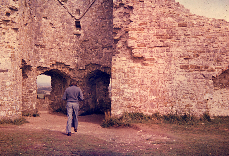 From the series Don't Look Back by Isabella Pitischi.