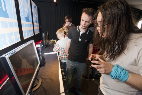 Pic Alan Richardson Dundee, Pix-AR.co.uk Free to Use Dare to Be Digital