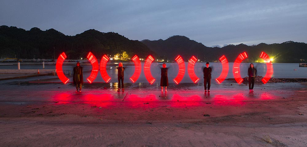 Image from We Are All Stars by Chris Wainwright resulting from collaborations with musician, director and composer Cathy Milliken.