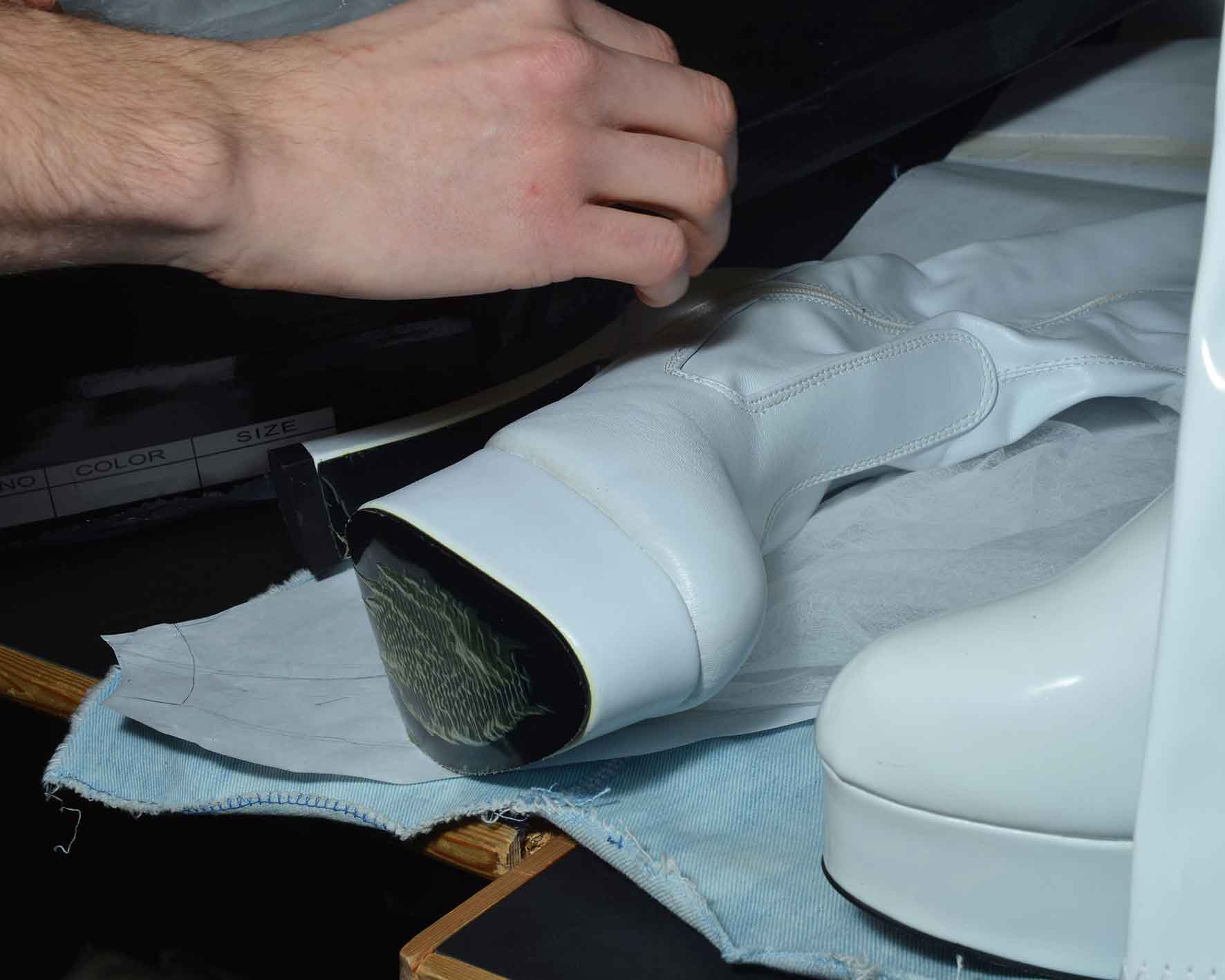 Anna Fox for MA Fashion, Blink