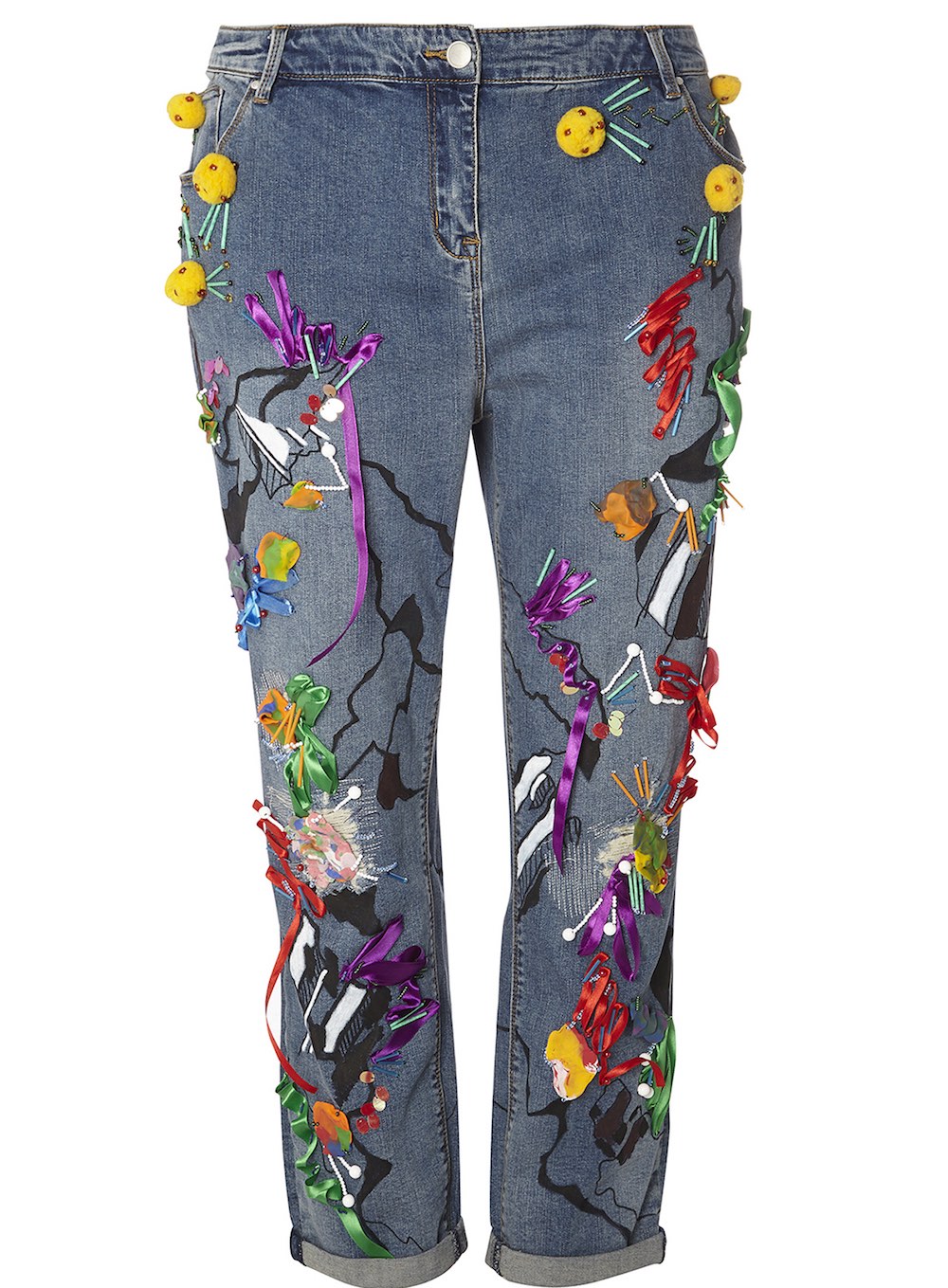 Embroidery by Yu-Ting Wang and Print by Da Hye Yi.