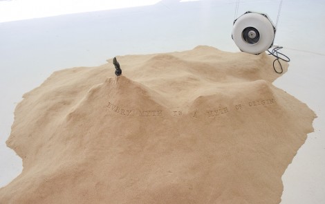 'The Amnesia of Sand', Ouyang Yangyi, 2016