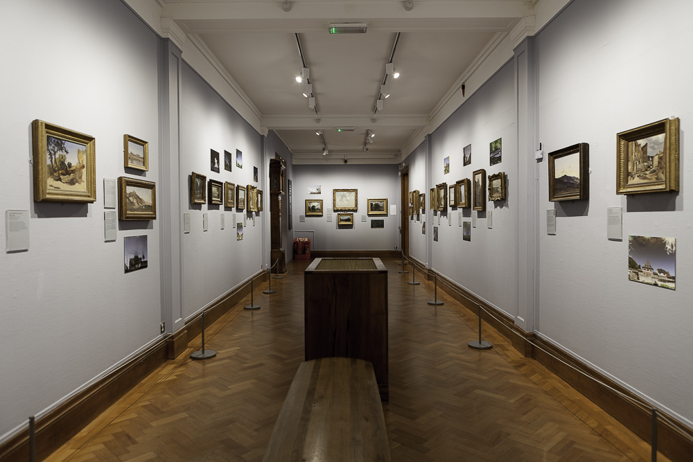 The heimlich series by Sigune Hamann on display at the Ashmolean Museum, 2017.