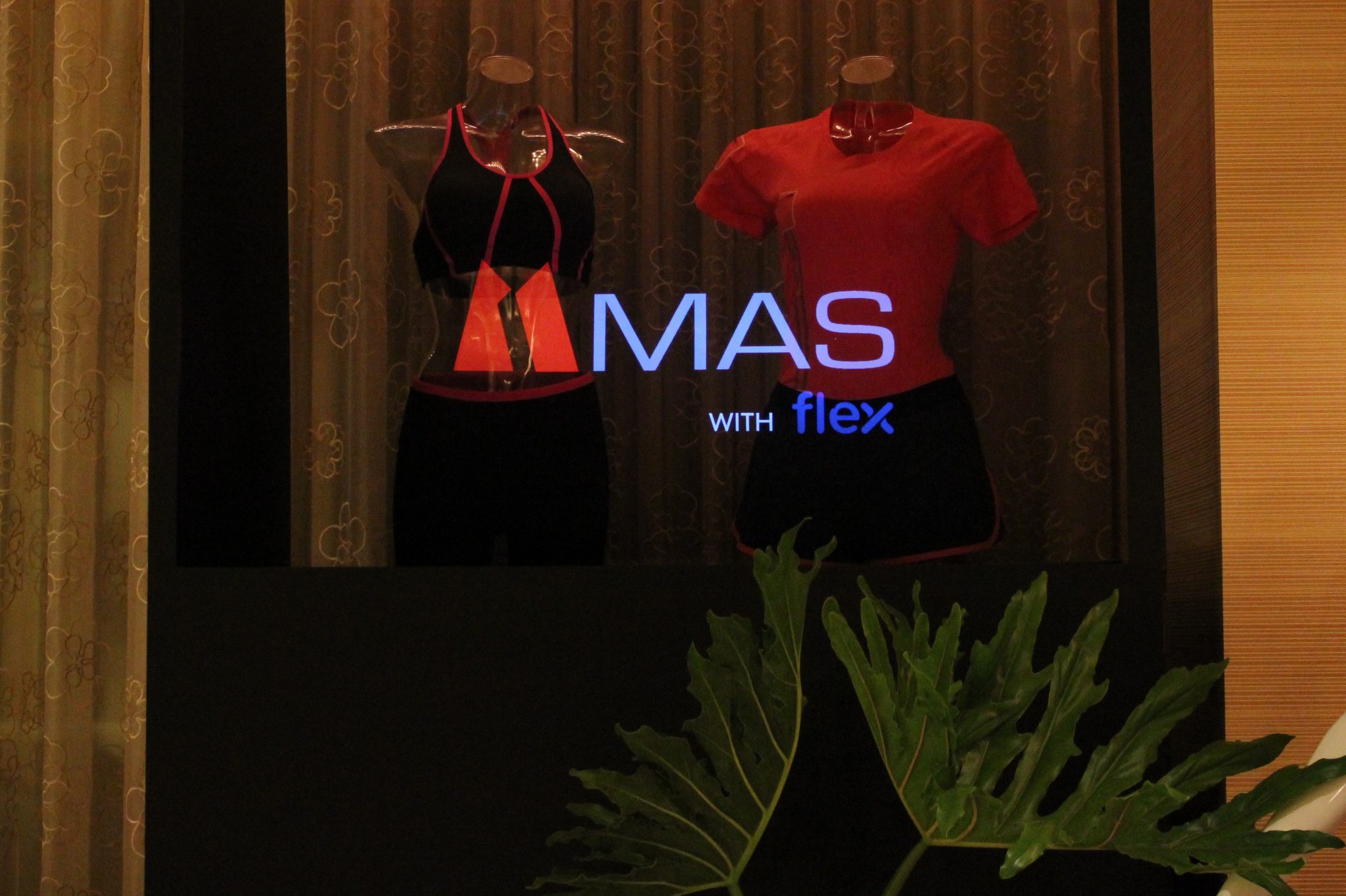 CES 2016 - Refinery 29 suite - Mas Holdings with Flex