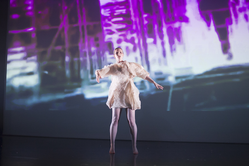 Hana Zeqa by Emmi Hyyppa.