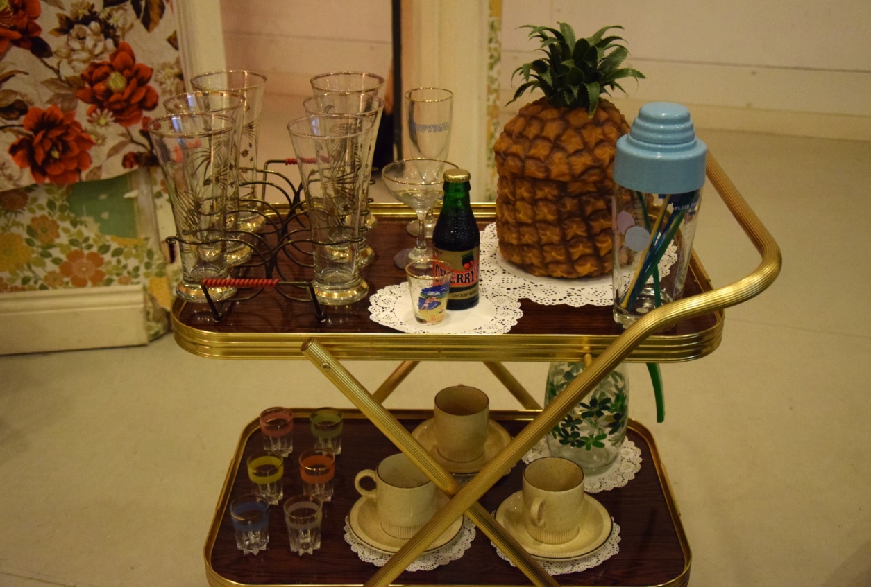 Freya and Frankie's West Indian living room set for Late at Tate: Stand Firm