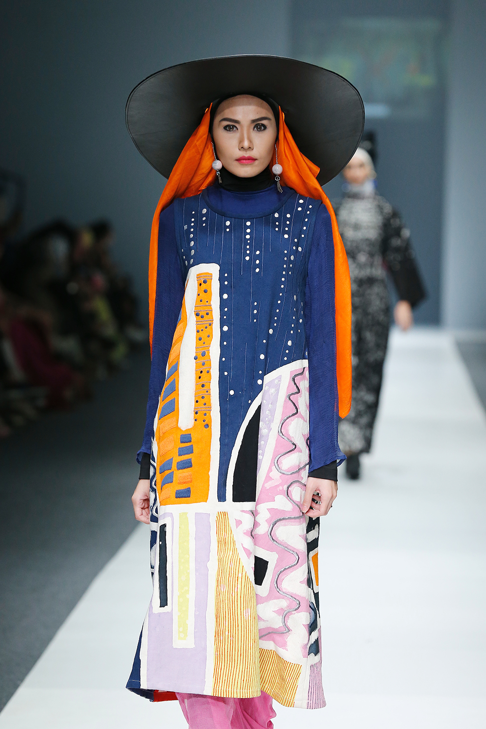 OCTOBER 26: A model walks the runway of London College of Fashion Residential Program featuring Spring Summer 2016 during the Jakarta Fashion Week 2016 in Senayan City, Jakarta. Photo credit: Femina Group / Dennie Ramon