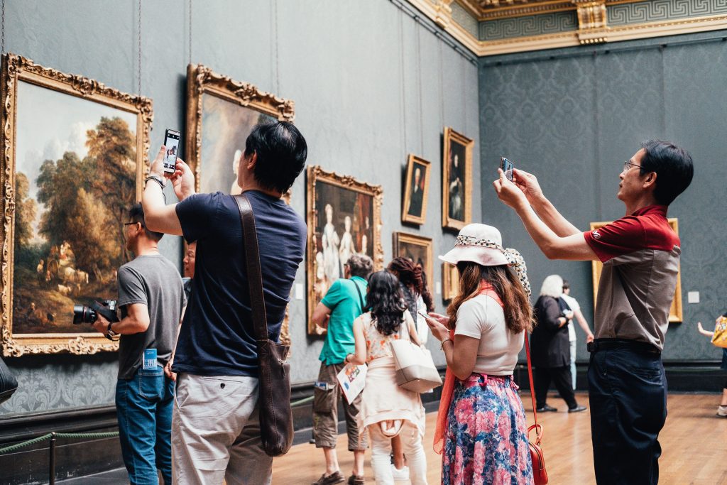 Visitors connection with art at the National Gallery. Image by Sandro Georgi.