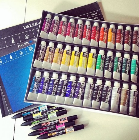 Art supplies for sketching and designing