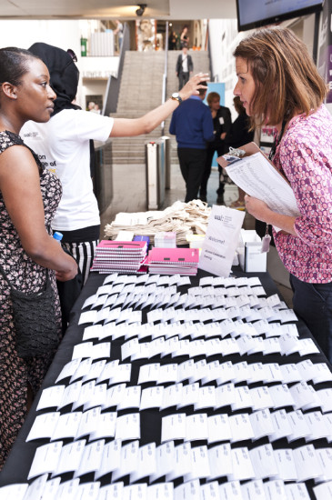 LCC_Alumni_Event_24_June_2014by_Ana_Escpbar_003