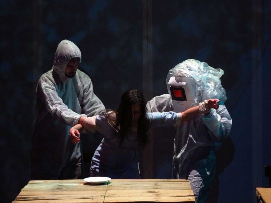 Iddo Gruengard Stage