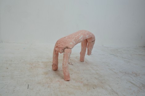 Children can walk on broken bones - Nikoleta Martjanova 