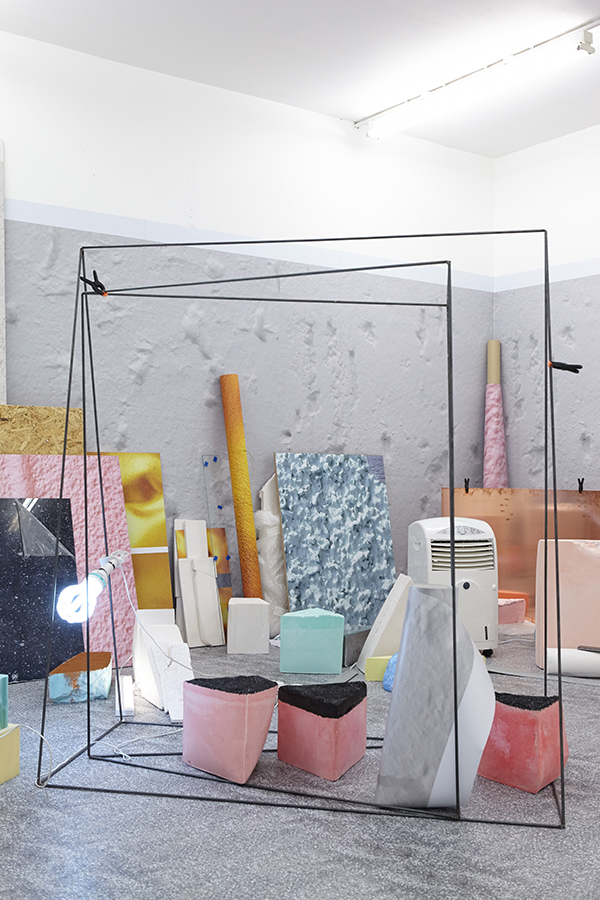 Sarah Roberts, Photography by Kristy Noble