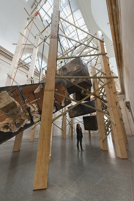 Phyllida Barlow - Dock 2014. J Fernandes, Tate Photography